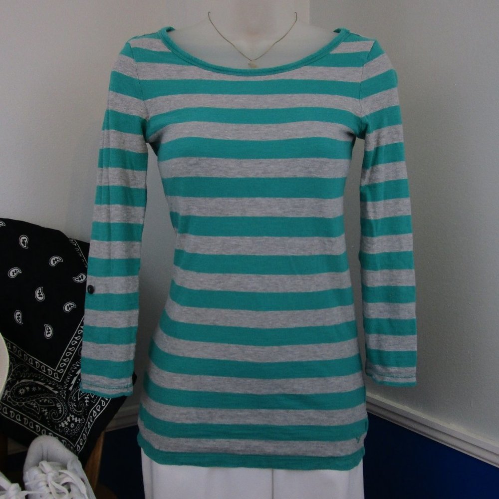 American Eagle 100% Cotton 3/4 Roll-Tab Sleeve Striped T-Shirt